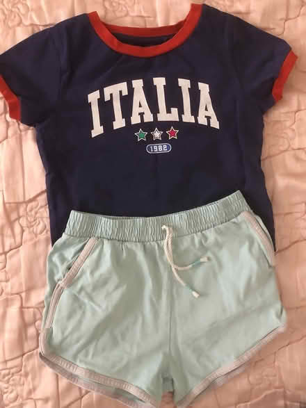 Photo of free Girls 5-6 years (Edmonton, N18) #4