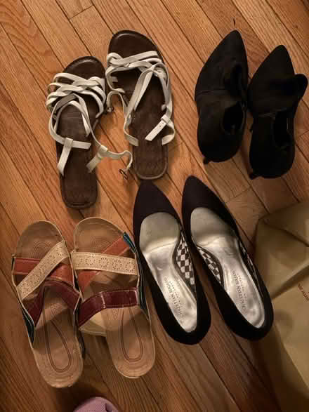 Photo of free Ladies shoes, 9/10 (Highland Park) #1
