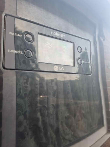 Photo of free LG Fridge frizzer used (SE15) #2