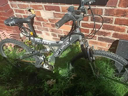Photo of free bicycle need tlc (Fallowfield-Manchester M14 7hb) #1