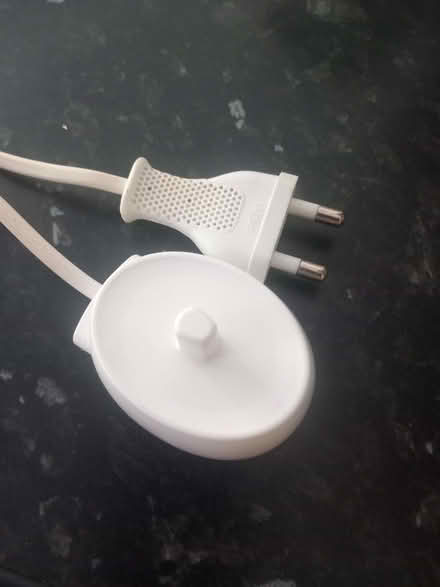 Photo of Oral B Electric Toothbrush Charger (Marston OX3) #1