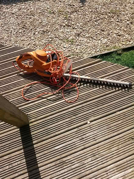 Photo of free Hedge trimmer (Barry) #1