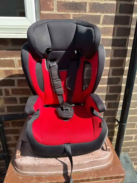 Photo of free 2 x Childrens car seats - (Lostock Hall PR5) #3