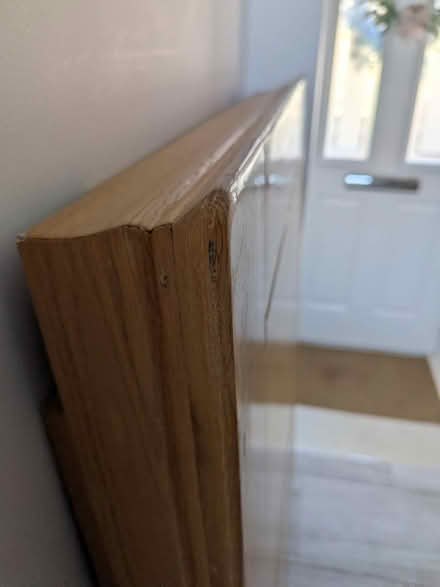 Photo of free Oak Dining Table (Cuxton) #2