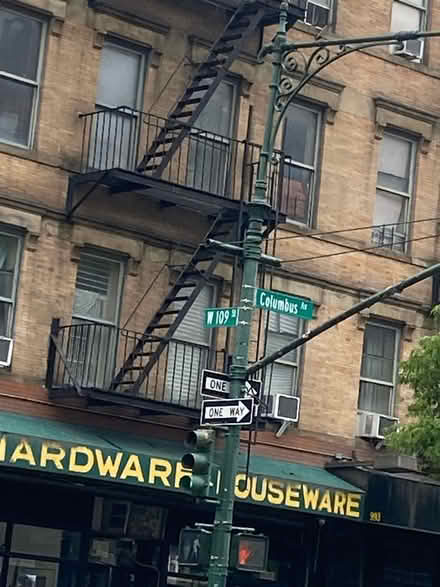 Photo of free Curb alert (76 W 109 st) #2