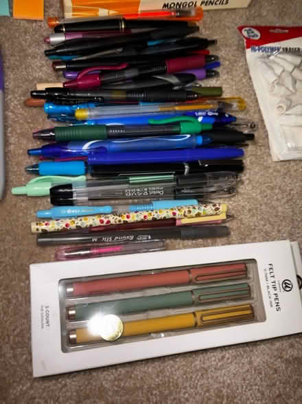 Photo of free School supplies (Ithaca) #3