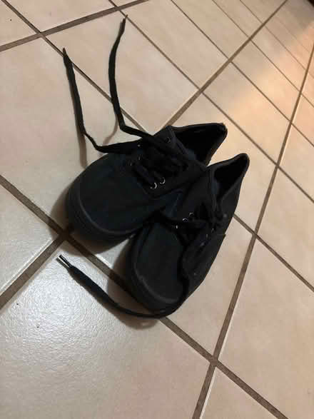 Photo of free Canvas Tennis shoes women’s (US 7) (Ithaca) #3