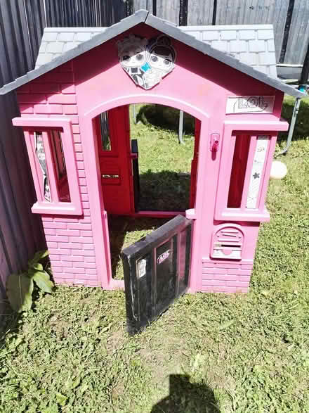 Photo of free Play house (Gwersyllt LL11) #1