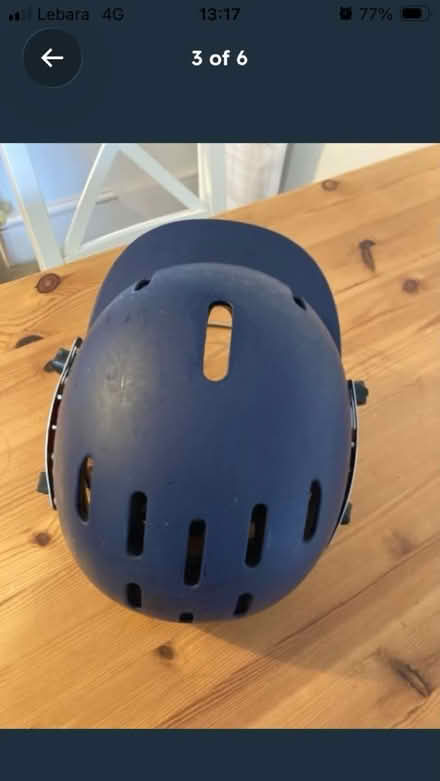 Photo of free GM junior cricket helmet (Manor Gardens) #4
