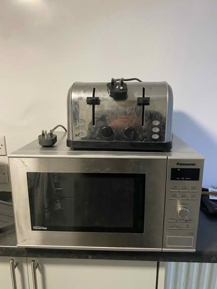 Photo of free Toaster and microwave (ME5 Chatham) #1