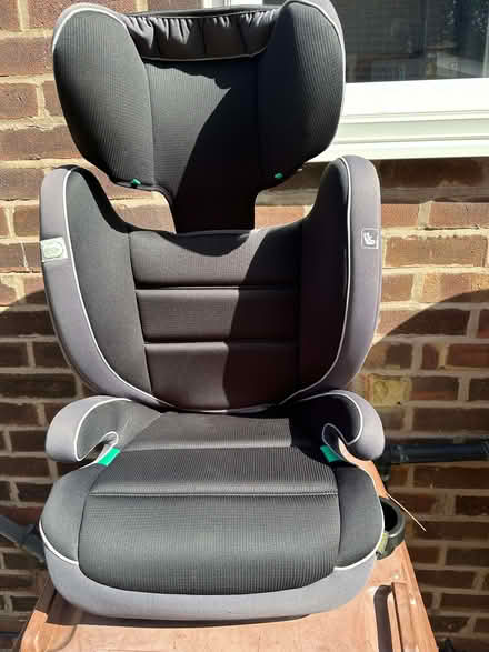 Photo of free 2 x Childrens car seats - (Lostock Hall PR5) #2