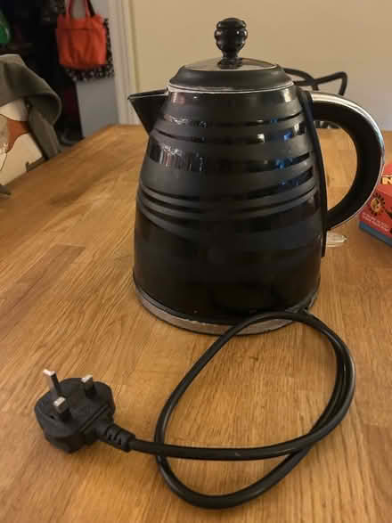 Photo of free Swan black kettle (Malvern Link WR14) #1