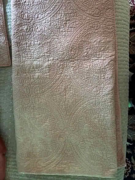 Photo of free Full/queen quilt and shams (Chadds Ford) #1