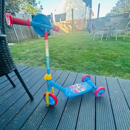 Photo of free Paw Patrol Scooter (Morden SM4) #2