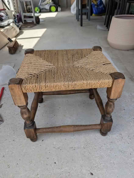 Photo of free Vintage foot stall (Hutton PR4) #1