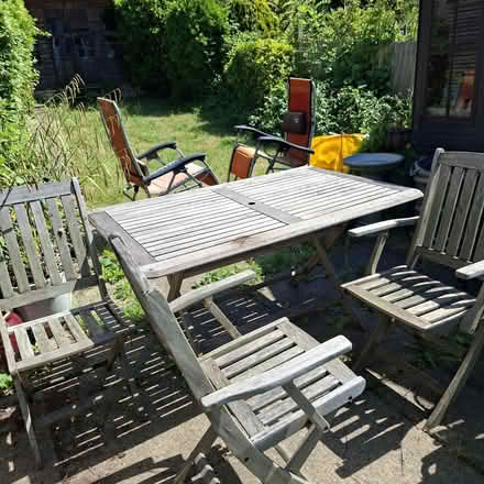 Photo of free Wooden table and 6 chairs (New Southgate N11) #1