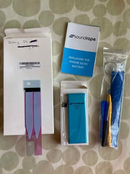 Photo of free Unused new iPhone 5S replacement battery (Whitegrove RG42) #1