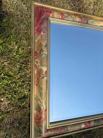 Photo of free Wall Mirror (Marsworth, HP23) #2