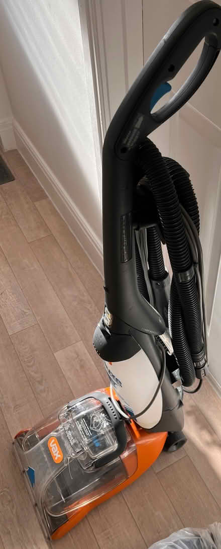 Photo of free VAX Rapide Carpet Washer (Beaconsfield HP9) #1