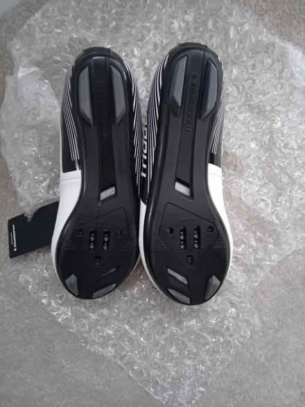 Photo of free Cycling shoes (GL20) #2