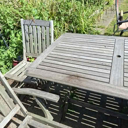 Photo of free Wooden table and 6 chairs (New Southgate N11) #3