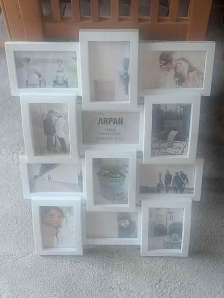 Photo of free White plastic photo frame (Sutton) #1