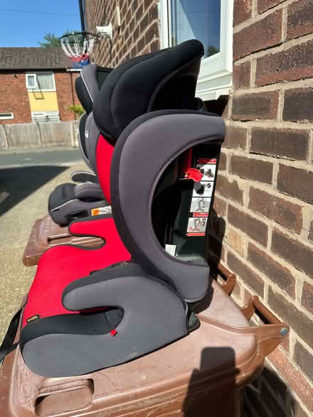 Photo of free 2 x Childrens car seats - (Lostock Hall PR5) #1
