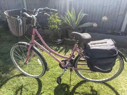 Photo of free Ammaco Ladies Shopper Bike (Prittlewell SS2) #1