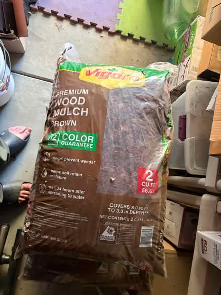 Photo of free Garden wood mulch (Spartan keyes) #1