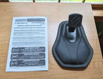 Photo of free magnetic mount for dash device (Groton) #1
