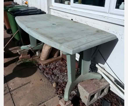 Photo of free Garden table (Wormbridge HR2) #1