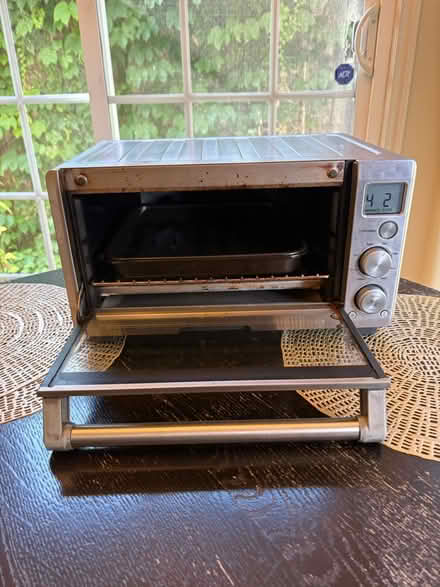 Photo of free Breville Compact Smart Oven (Alhambra) #2