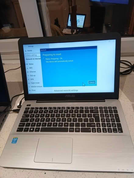 Photo of free ASUS iCore 3 Laptop W10 22H2 (B90 shirley) #2