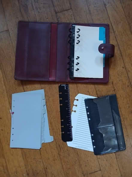 Photo of free Filofax - leather cover and some inserts (West Bridgford NG2) #2