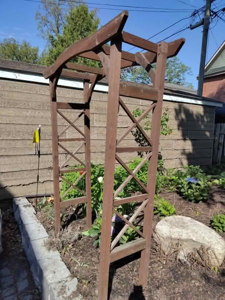 Photo of free Wooden garden arch (Old Ottawa south) #2