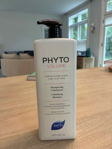 Photo of free unused shampoo (Chevy Chase DC) #1