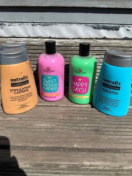 Photo of free Bath soaks and conditioner (DA7 Barnehurst/Bexleyheath) #1
