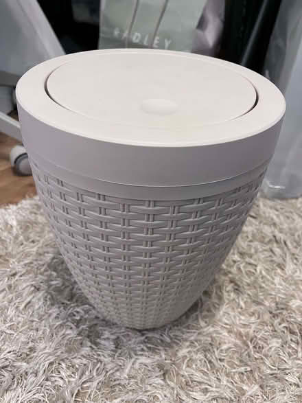 Photo of free Addis plastic paper bin (Hale End IG8) #1