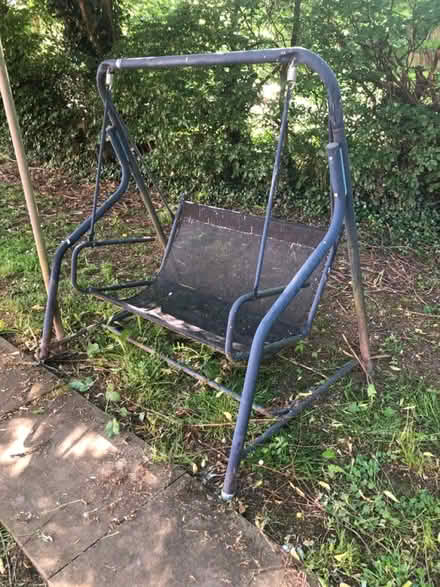 Photo of free Garden Swing (Bournville B30) #1