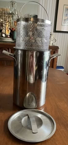 Photo of free Asparagus steamer (Centrepointe) #1