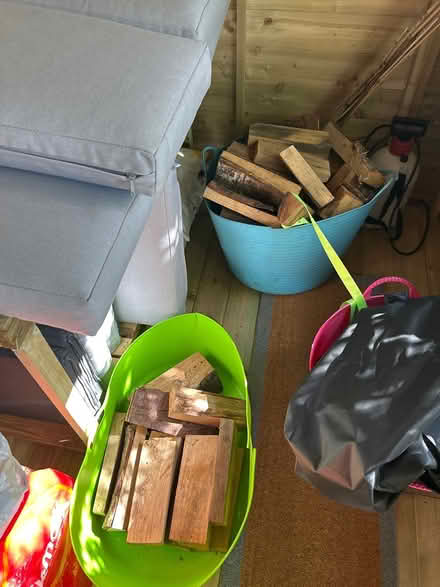 Photo of free Seasoned logs (Thingwall) #1
