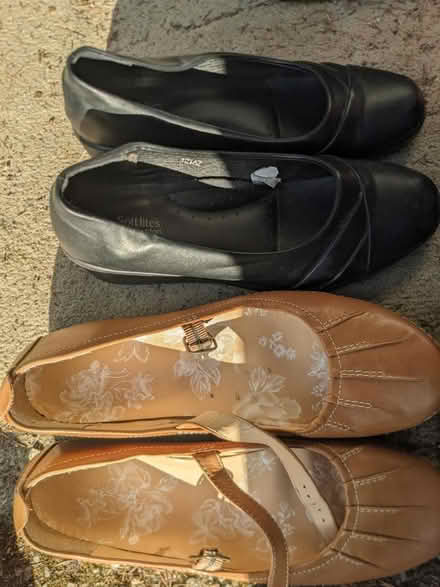 Photo of free Shoes, size 7 (Headington OX3) #4