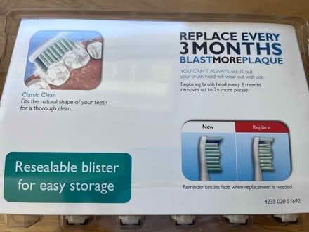 Photo of free NIB 5 Sonicare heads (old style) (East Capitol Hill Miller Park) #2
