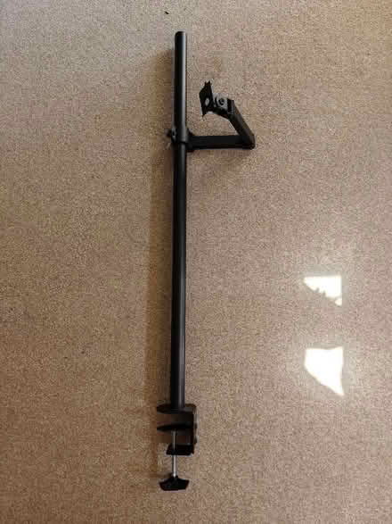 Photo of free VIVO Extra Tall 39 inch Single Monitor Arm (Midhurst GU29) #1