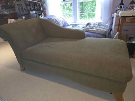 Photo of free Beautiful Queen Anne chair (Hazlet, NJ) #1