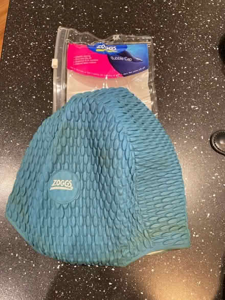 Photo of free Swimming cap (Sole Street DA13) #1