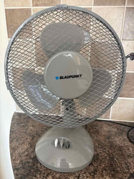 Photo of free Desk fan (Findern DE65) #1