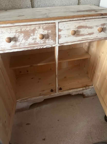 Photo of free ‘Shabby chic’ wooden caninet (Barton le clay) #3