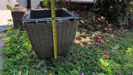 Photo of free Planter (20008) #1