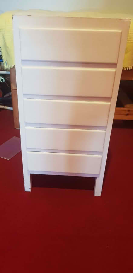 Photo of free Small chest of drawers (Broughty Ferry DD5) #1